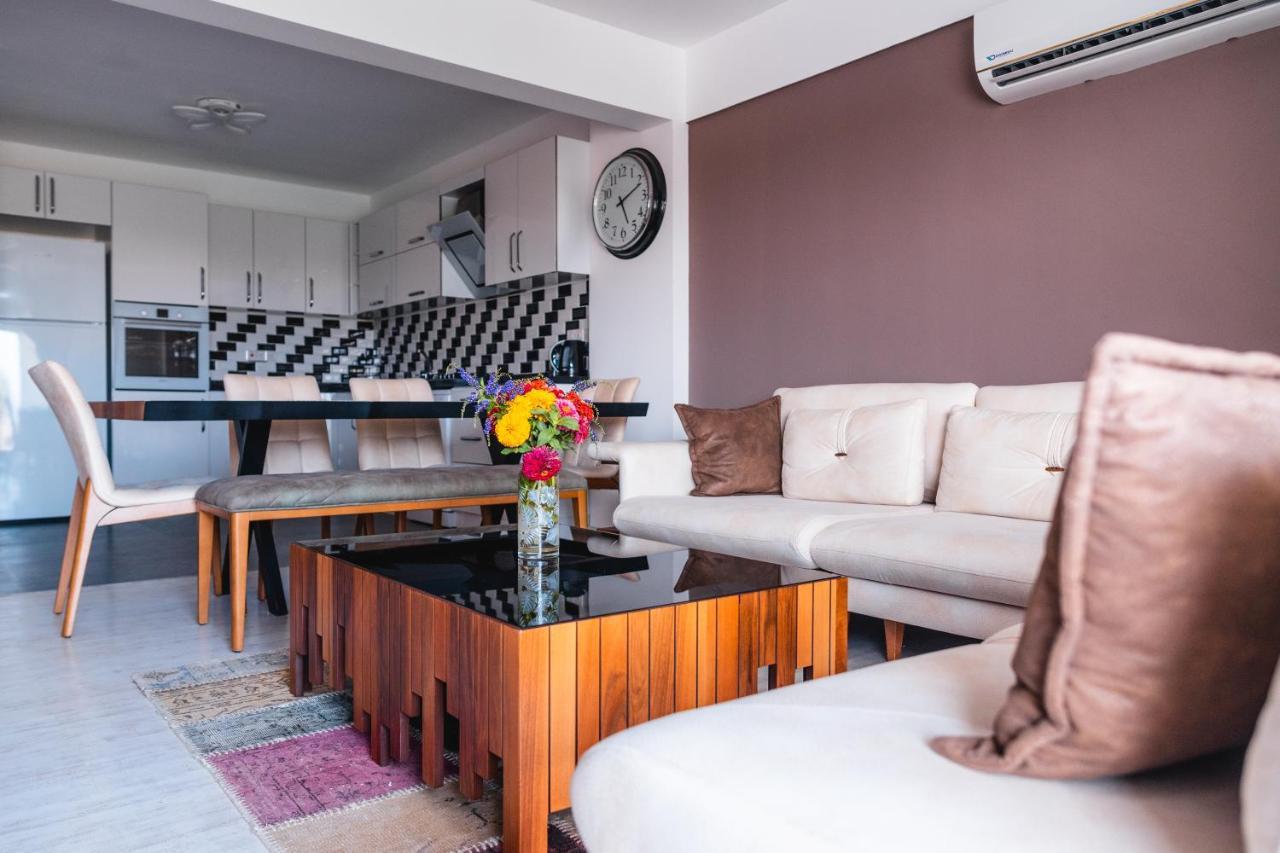 Edelweiss A Block Hotel Residence Trikomo Екстер'єр фото